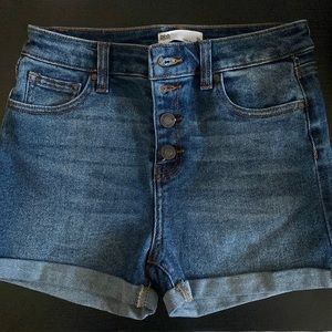 Tilly’s - Girls RSQ High Rise Cuff Shorts